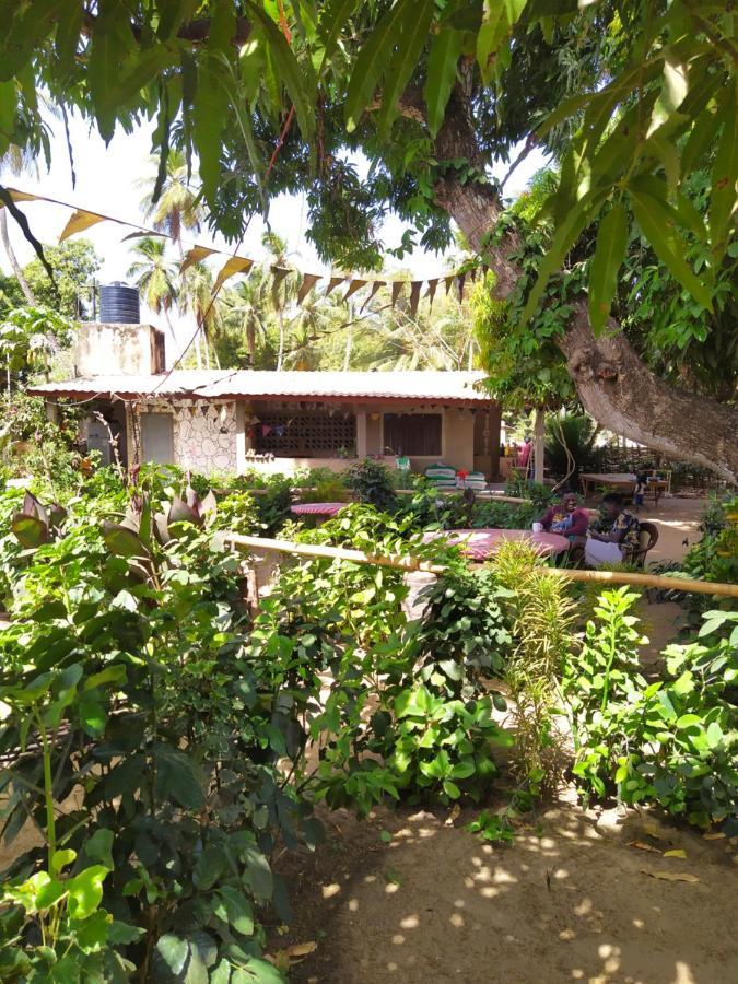 Diakene Ouolof Centre Touristique Et Culturel Casamanceゲストハウス エクステリア 写真
