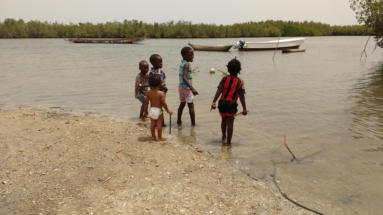 Diakene Ouolof Centre Touristique Et Culturel Casamanceゲストハウス エクステリア 写真