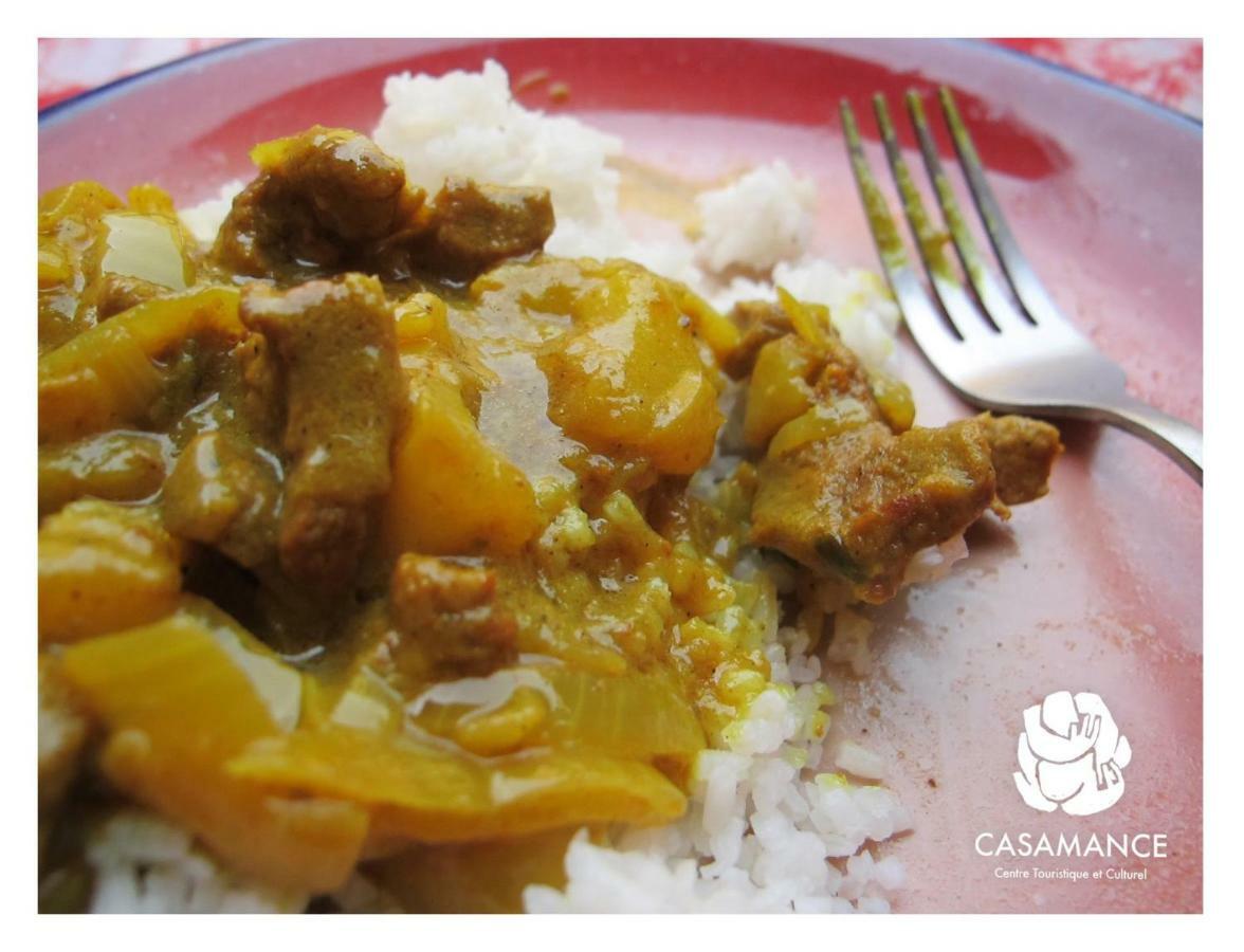 Diakene Ouolof Centre Touristique Et Culturel Casamanceゲストハウス エクステリア 写真